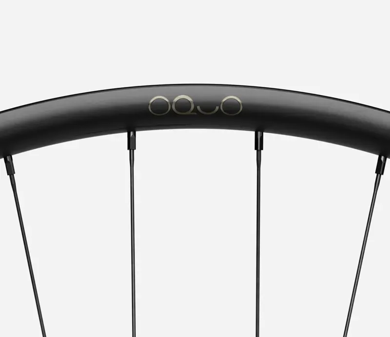 Oquo MC32LTD Shimano Ms Rear Wheel In Metallic Navy Blue Matt-2