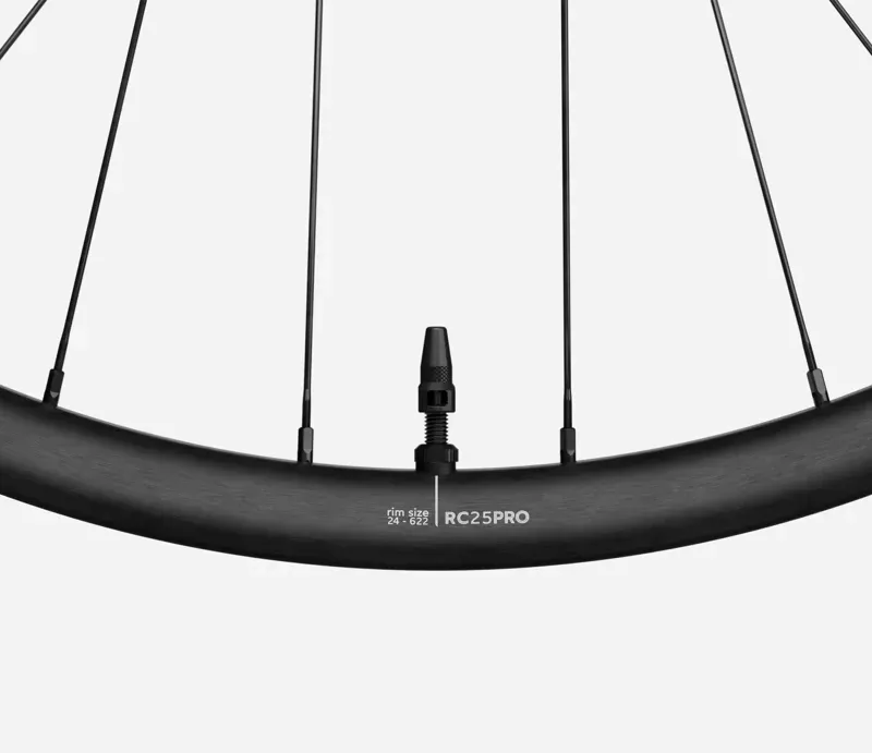 Oquo RC25Pro Shimano Hg Wheel Set In Black Matt-1