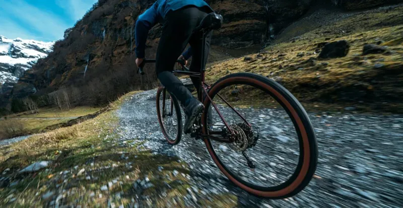 Marin Nicasio 2 Gravel Bike in Red-5