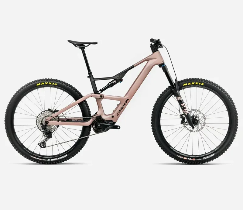 Orbea Rise LT M20 E-MTB In Desert Rose/Carbon Raw Matt