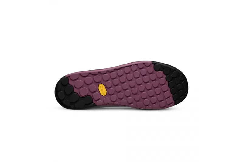 Fizik Gravita Versor Flat Shoes in Black-6