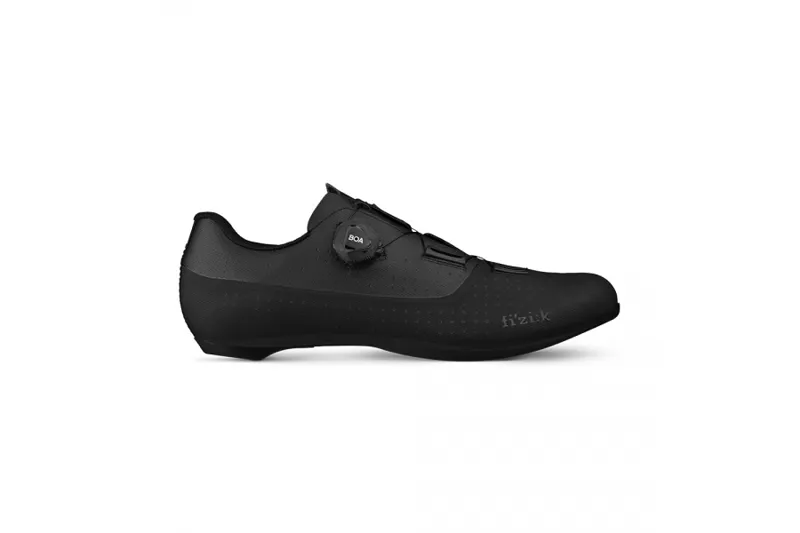 R4 Tempo Overcurve Wide Shoes Black/Black