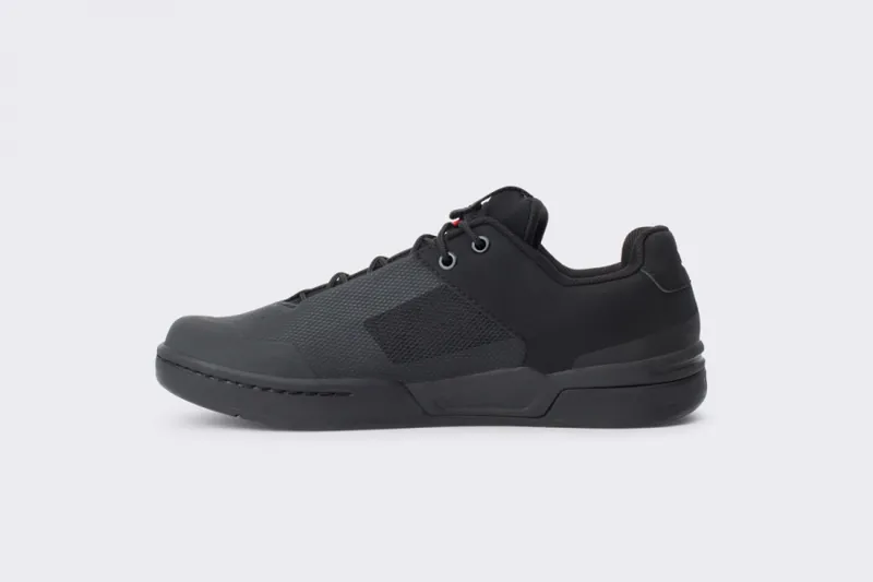 Stamp Lace Black/Red-1