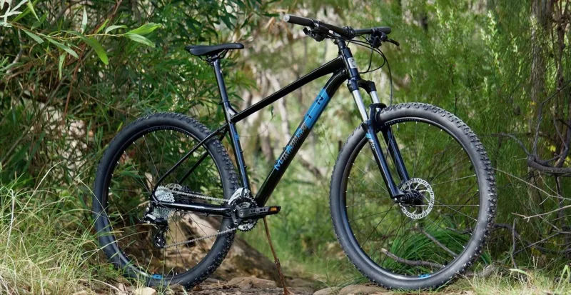 Marin Bobcat Trail 3 27.5 Mountain Bike in Gloss Black/Cyan-1