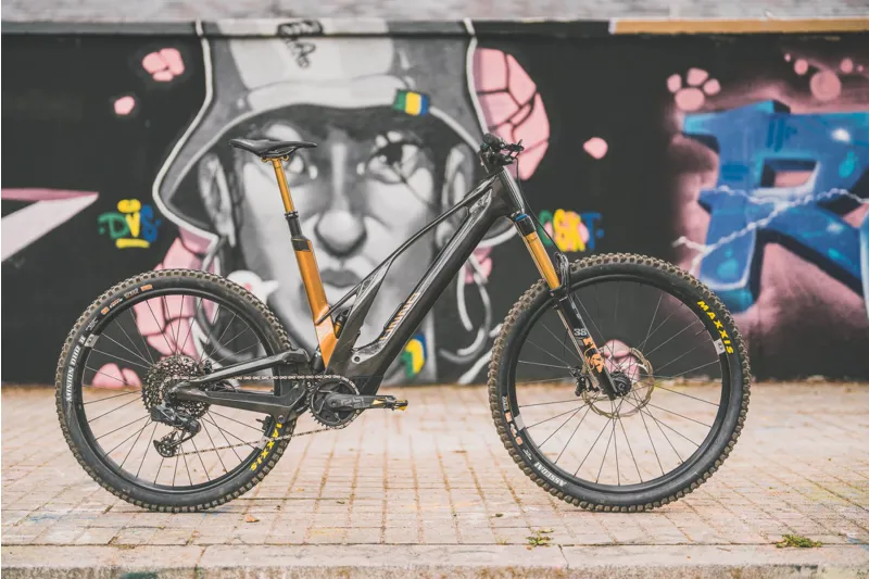 Unno Mith Race - Full Suspension eMTB 2024-2