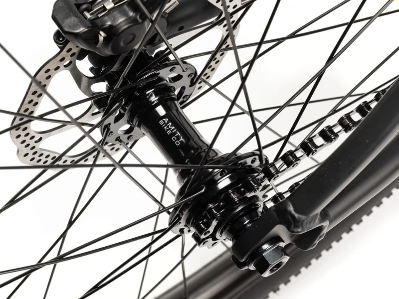 Amity Samsara 26 DJ Black 2023-7