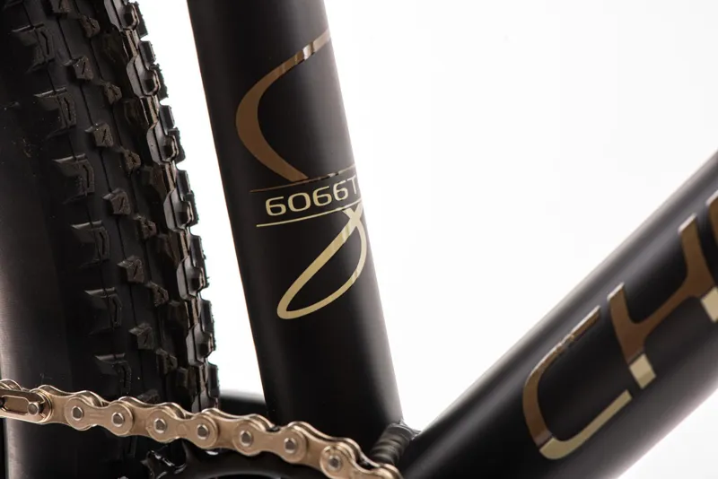 Chromag Signature Frame in Black/Sand-1