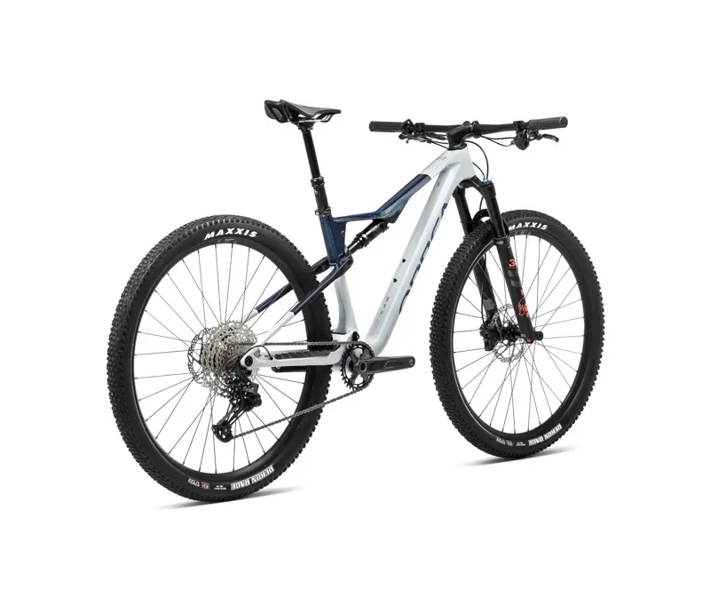 Orbea Oiz M10 Mountain Bike In Halo Silver/Blue Carbon -2