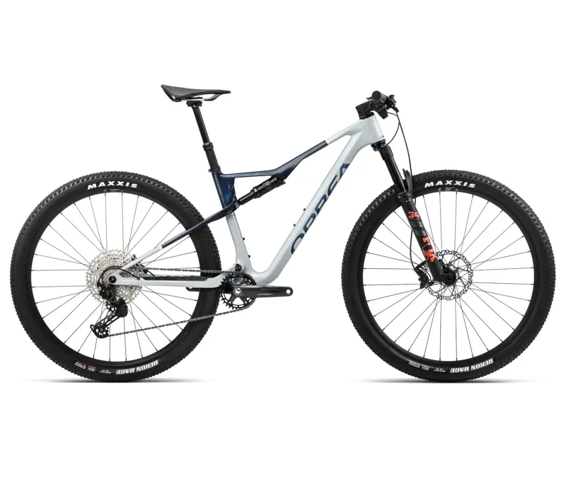 Orbea Oiz M30 Mountain Bike In Halo Silver/Blue Carbon