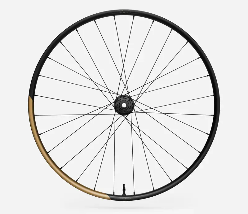Oquo MC32LTD Front Wheel In Metallic Golden Sand Matt