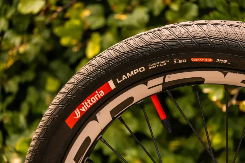 Vittoria Lampo 20x1.75-inch Rigid BMX Race Tyre in Black-4