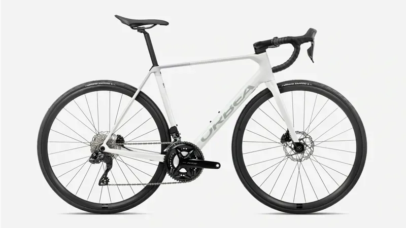 Orbea ORCA M30i Road Bike in Iris White - Lilac