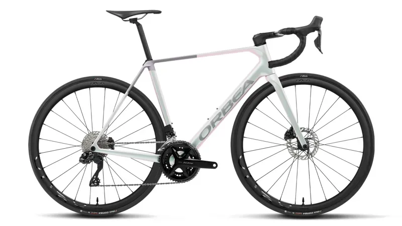 Orbea ORCA M35i Road Bike in Iris White - Lilac