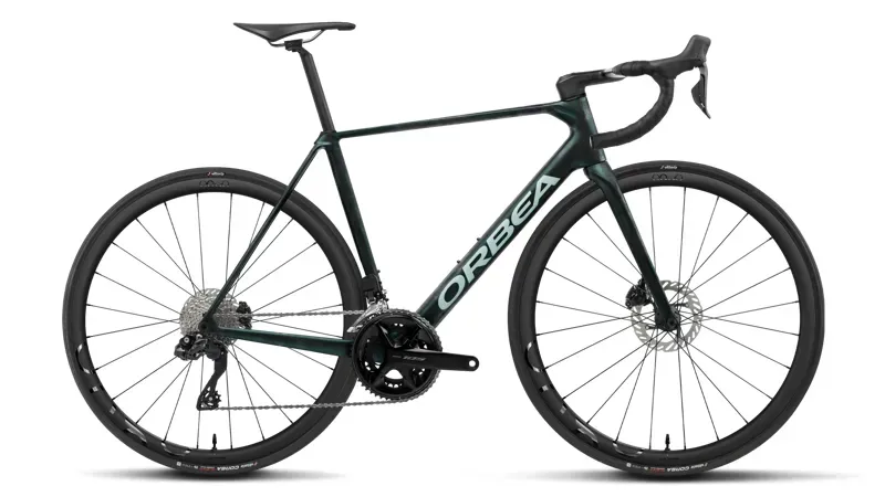 Orbea ORCA M35i Road Bike in Escape Green - Carbon View